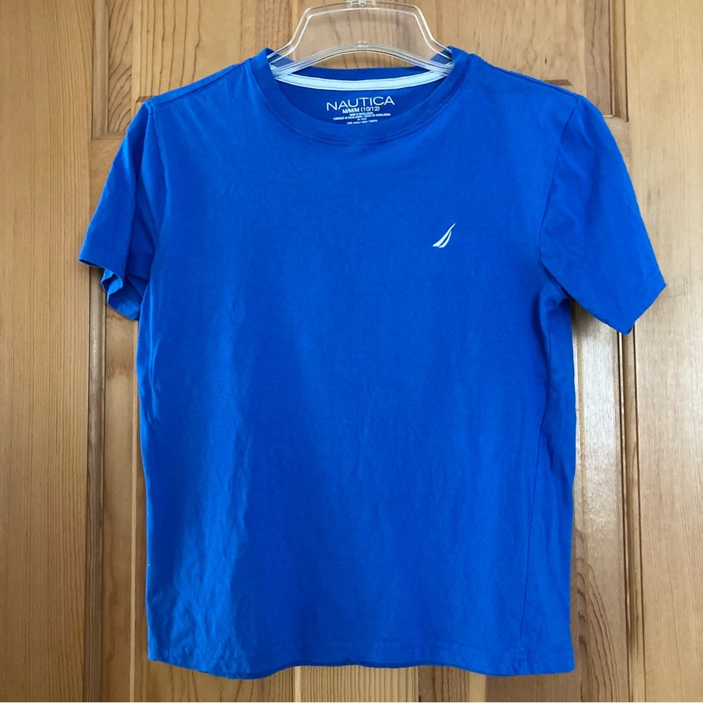 Nautica Kids Short Sleeve Tee, Blue 
Size M (10/12)